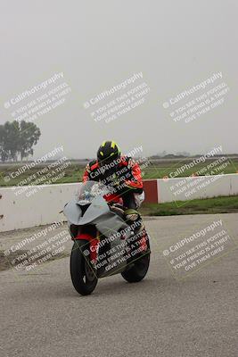 media/Nov-29-2025-TrackDaz (Sat) [[10ae2d9bce]]/Around the Pits/